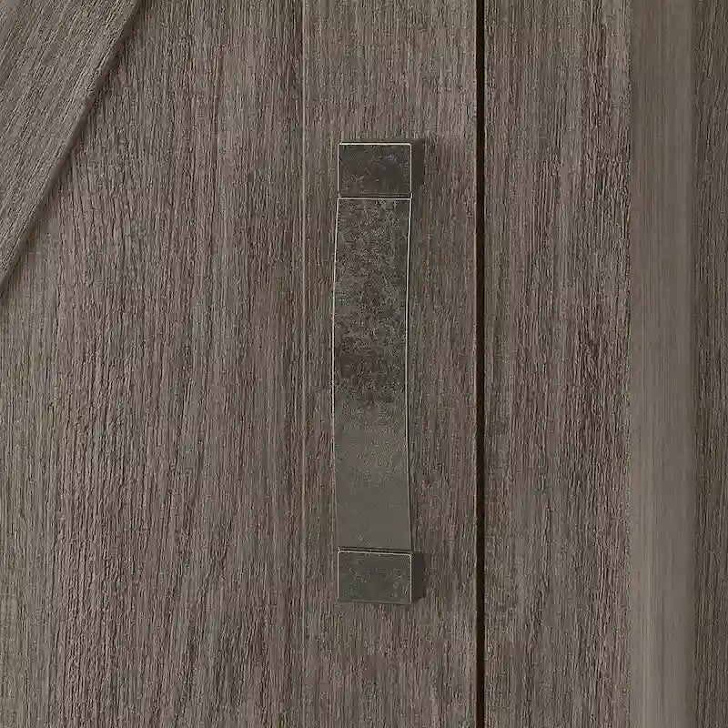 Étagère à cinq niveaux avec portes