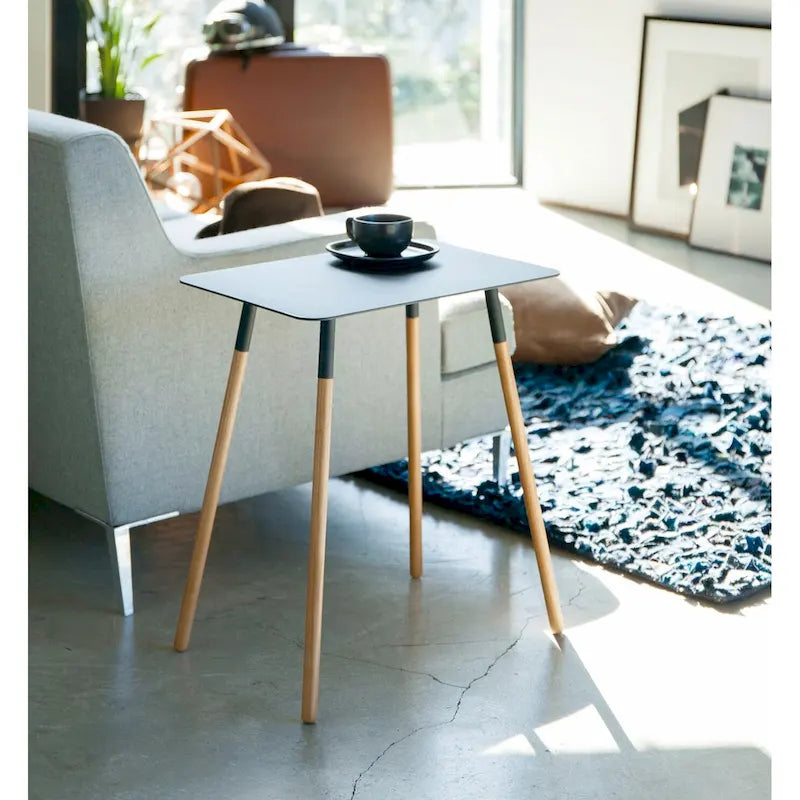 Table d'appoint élégante