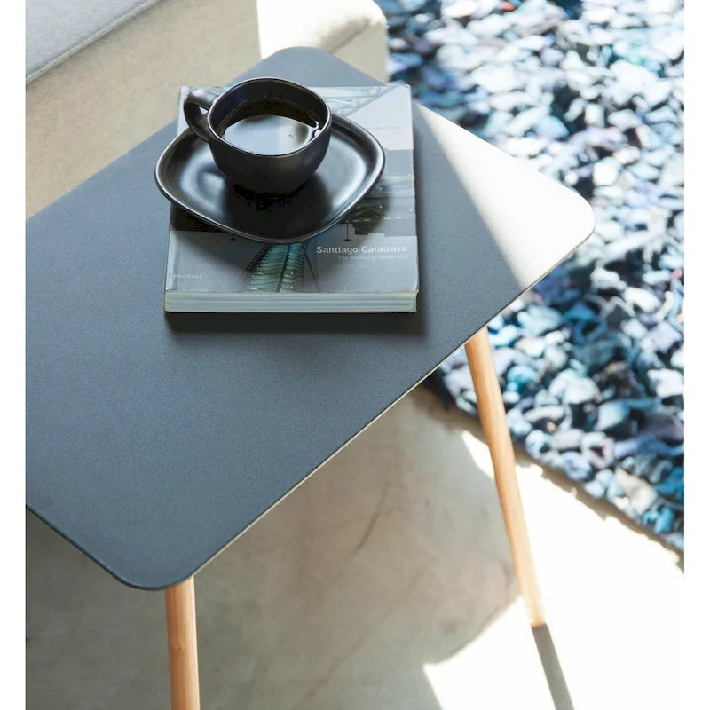Table d'appoint élégante