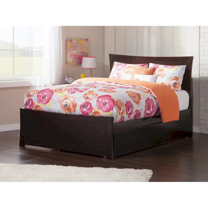 Lit plateforme avec pied de lit assorti et sommier escamotable